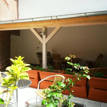 بيت ضيافة Zum Blumchen 3*