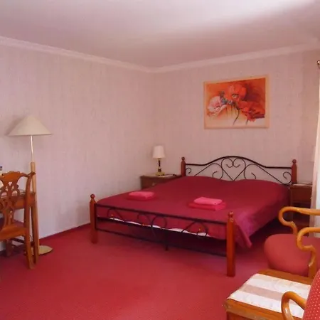 Zum Blumchen بيت ضيافة شفيرين